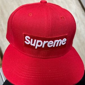 Supreme SnapBack